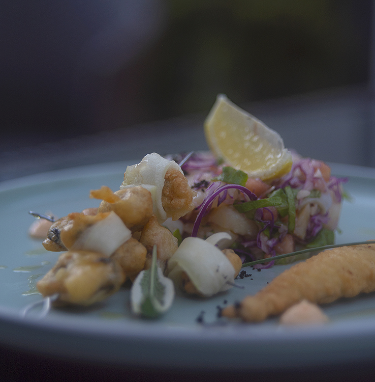 riblje predjelo-dagnje na pariški i salata od sipe (2)